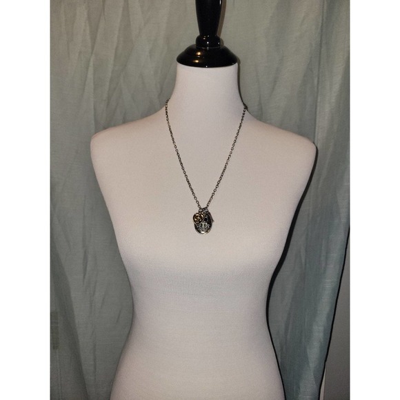 Necklace - Picture 2 of 4